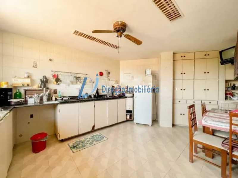 WhatsApp Image 2025-10-02 at 1 - 21