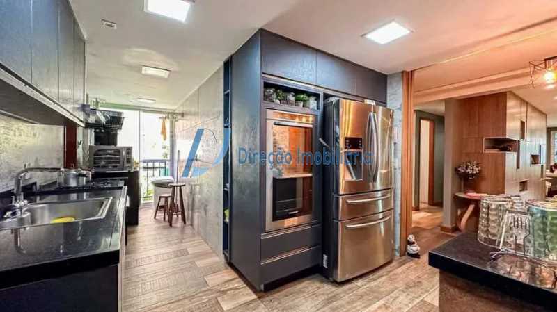 WhatsApp Image 2025-10-08 at 1 - 16