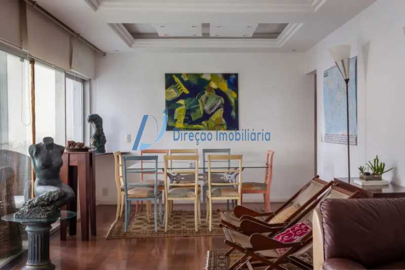 WhatsApp Image 2025-10-10 at 1 - 8