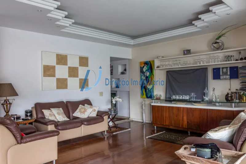 WhatsApp Image 2025-10-10 at 1 - 4