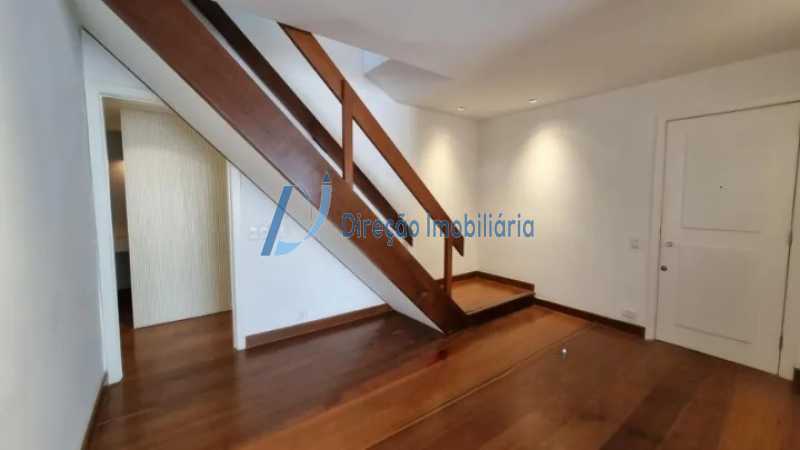 WhatsApp Image 2025-10-14 at 1 - 9