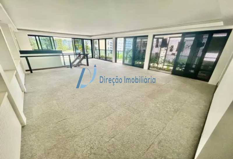 WhatsApp Image 2025-10-14 at 1 - 6