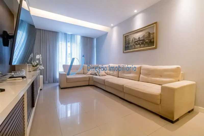 WhatsApp Image 2025-10-17 at 1 - 4