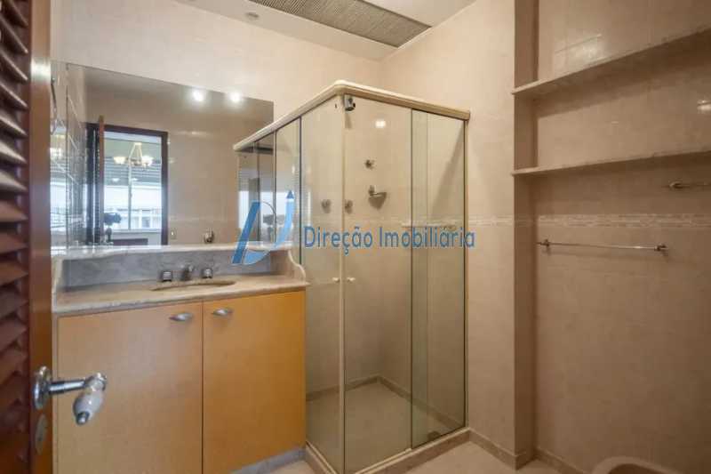 WhatsApp Image 2025-10-17 at 1 - 16