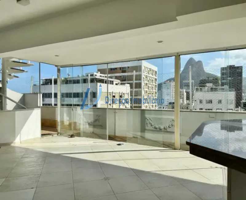 WhatsApp Image 2025-10-17 at 1 - 8