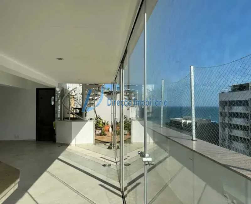 WhatsApp Image 2025-10-17 at 1 - 6