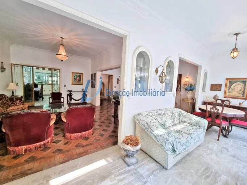 WhatsApp Image 2025-10-17 at 1 - 7