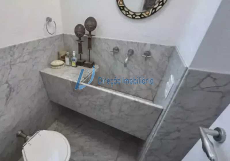 WhatsApp Image 2025-10-31 at 1 - 11