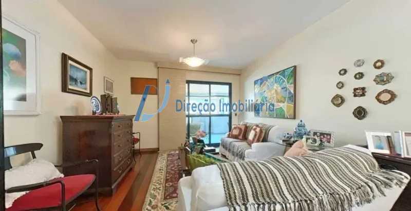 WhatsApp Image 2025-11-14 at 1 - 6