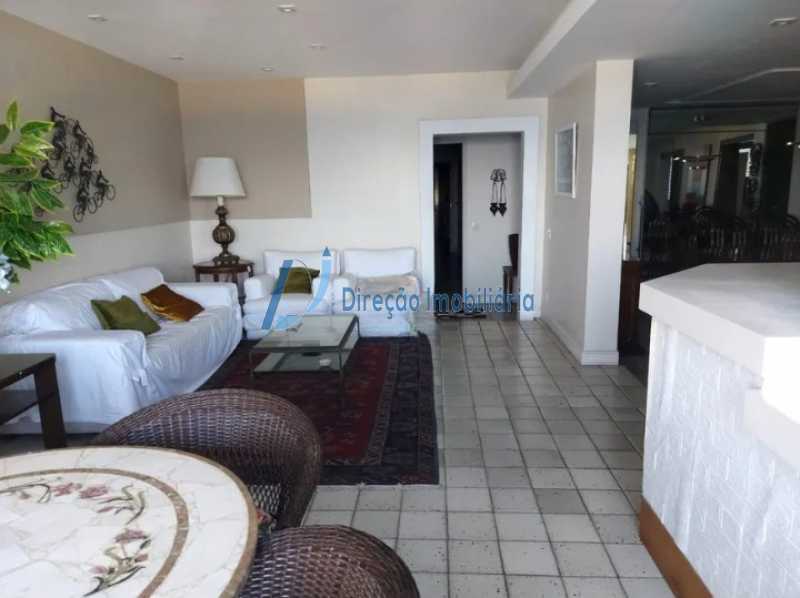 WhatsApp Image 2025-11-17 at 1 - 3