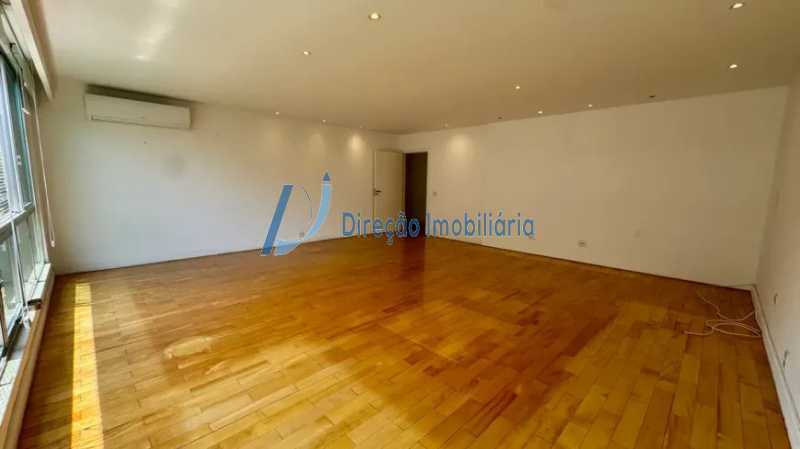 WhatsApp Image 2025-11-21 at 1 - 4