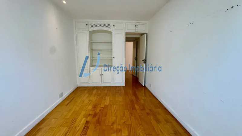 WhatsApp Image 2025-11-21 at 1 - 9