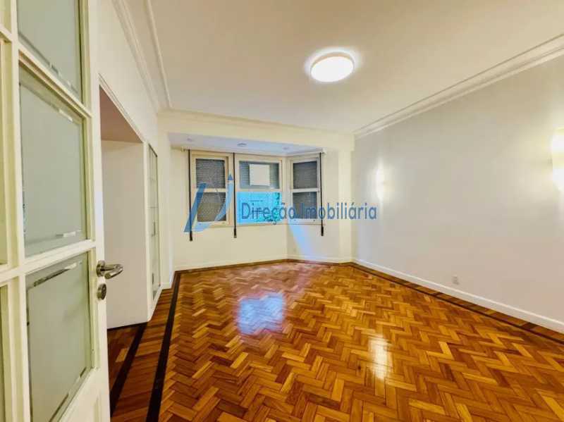 WhatsApp Image 2025-12-03 at 1 - 6