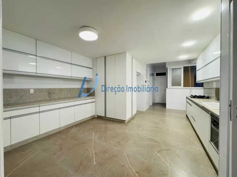 WhatsApp Image 2025-12-03 at 1 - 18