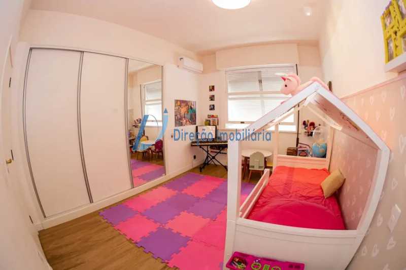 WhatsApp Image 2025-12-05 at 1 - 13