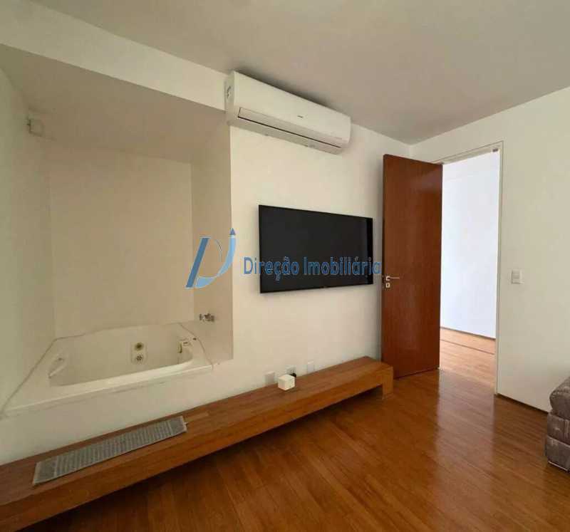 WhatsApp Image 2025-12-15 at 1 - 17