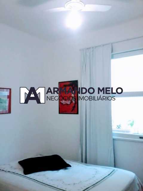 Conheça Quarto 08. do imóvel - Apartamento à venda três quartos com dependência em Copacabana, metrô Cantagalo - AMAP30275 - 17 Quarto 08. - 17