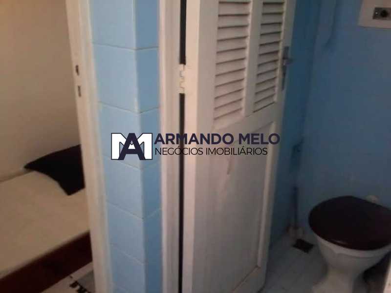 Conheça Depedência Completa. do imóvel - Apartamento à venda três quartos com dependência em Copacabana, metrô Cantagalo - AMAP30275 - 19 Depedência Completa. - 19