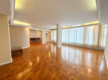 Imperdível - Apartamento á venda em Copacabana, três quartos, todos suite e vaga. Metro Cantagalo - AMAP30299 Imperdível - Apartamento á venda em Copacabana, três quartos, todos suite e vaga. Metro Cantagalo - AMAP30299