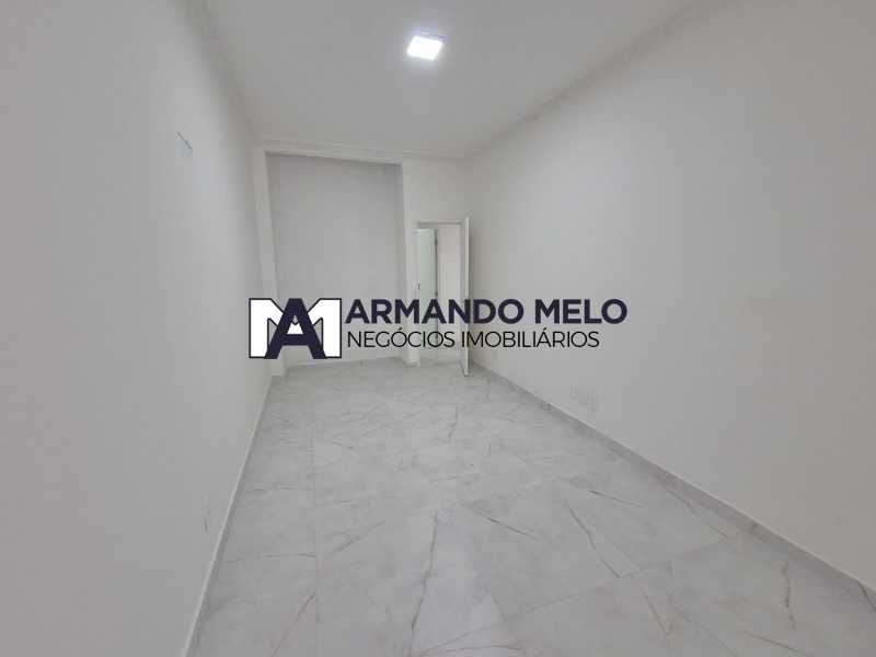 Conheça 08 do imóvel - Apartamento reformado à venda em Copacabana, três quartos, sendo um suite, rua transversal. Posto 4 - AMAP30301 - 8 08 - 8