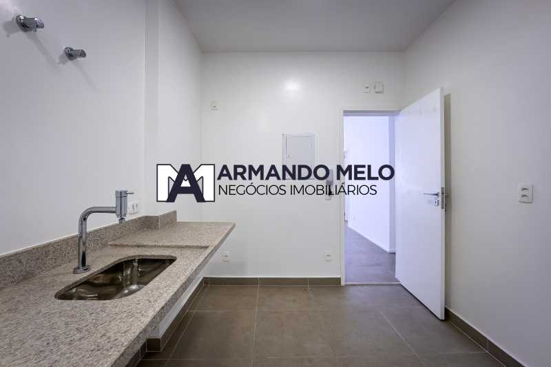 Conheça 17 do imóvel - Apartamento à venda em Copacabana, rua transversal três quartos Posto 4 - AMAP30303 - 17 17 - 17