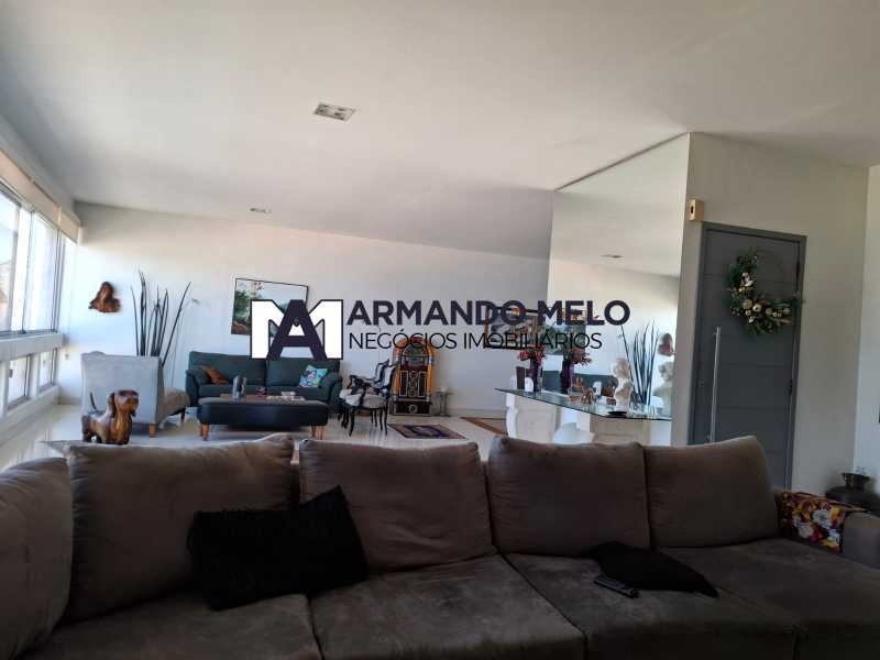 Conheça WhatsApp Image 2026-08-24 at 1 do imóvel - Imperdível Apartamento Vista Mar- Avenida Atlântica - AMAP20248 - 6 WhatsApp Image 2026-08-24 at 1 - 6