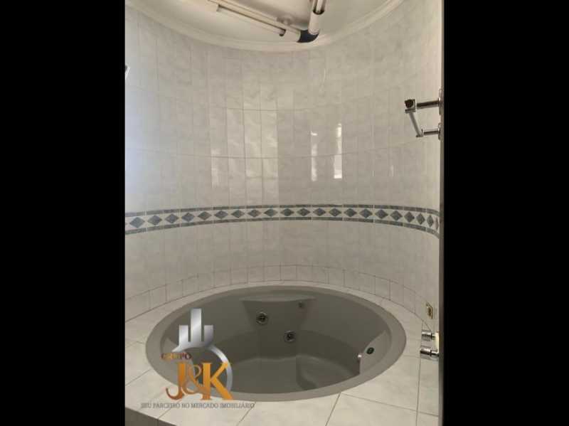 Conheça 23 do imóvel - VENDE APARTAMENTO EM SANTO ANDRÉ, BAIRRO JARDIM, COM 112 METROS QUADRADOS, COM 03 DORMITÓRIOS, SENDO UMA SUÍTE COM HIDRO, 02 VAGAS E COBERTURA COM CHURRASQUEIRA. - GJEK225 - 18 23 - 18