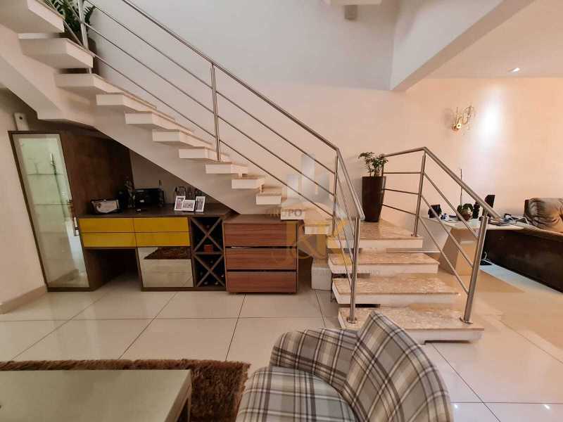 Conheça IMG-20221025-WA0092 do imóvel - Vende lindo sobrado em excelente localização no bairro Osvaldo Cruz, no município de São Caetano do Sul com 472m2 - GJEK299 - 6 IMG-20221025-WA0092 - 6