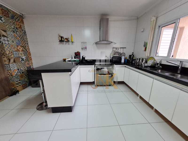 Conheça IMG-20221025-WA0099 do imóvel - Vende lindo sobrado em excelente localização no bairro Osvaldo Cruz, no município de São Caetano do Sul com 472m2 - GJEK299 - 13 IMG-20221025-WA0099 - 13
