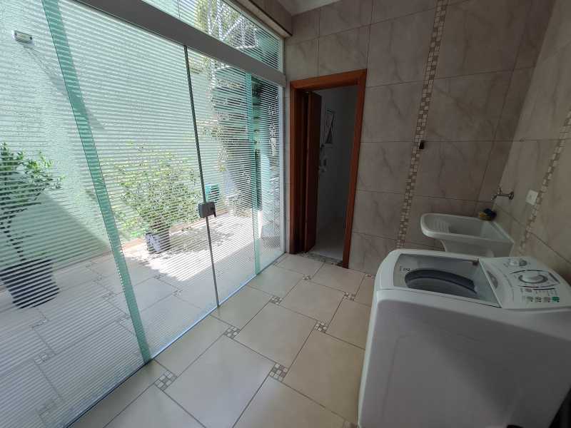 Conheça 20240305_103704 do imóvel - Sobrado novo, bairro Olimpico em São Caetano do Sul com 269m2 de área construída, com 03 suítes, armários planejados, quintal, lavanderia, garagem 7 carros, espaço gourmet com churrasqueira. - GJEK322 - 12 20240305_103704 - 12