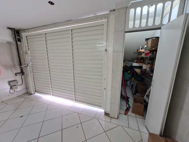 Conheça 20240529_110456 do imóvel - Lindo sobrado - Baeta Neves - São Bernardo do Campo - 03 suítes - excelente localização - 04 vagas de garagem - amplo quintal com churrasqueira - GJEK323 - 30 20240529_110456 - 30