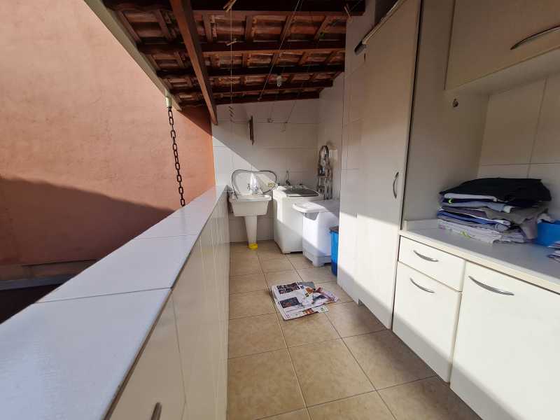 Conheça 20240228_084452-min do imóvel - Oportunidade! Vende ótimo sobrado com três suítes, cinco vagas de garagem e quintal com churrasqueira no bairro Santa Maria em São Caetano do Sul - GJEK324 - 23 20240228_084452-min - 23