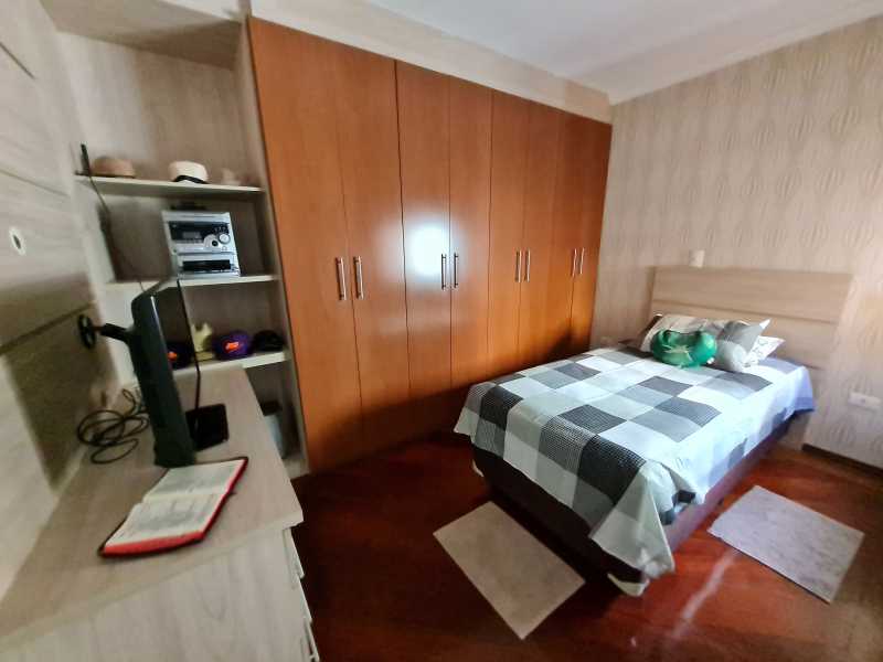Conheça 20240228_084858-min do imóvel - Oportunidade! Vende ótimo sobrado com três suítes, cinco vagas de garagem e quintal com churrasqueira no bairro Santa Maria em São Caetano do Sul - GJEK324 - 13 20240228_084858-min - 13
