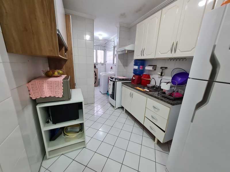 Conheça 20240905_165628 do imóvel - Vende ótimo apartamento em Santo André com 70 m2, 03 dormitórios, andar alto, vista livre, com sol da manhã, elevador, 01 vaga de garagem coberta, portaria e salão de festas com churrasqueira - GJEK326 - 9 20240905_165628 - 9