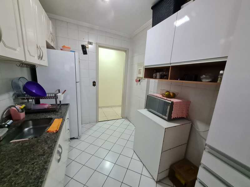 Conheça 20240905_165643 do imóvel - Vende ótimo apartamento em Santo André com 70 m2, 03 dormitórios, andar alto, vista livre, com sol da manhã, elevador, 01 vaga de garagem coberta, portaria e salão de festas com churrasqueira - GJEK326 - 7 20240905_165643 - 7
