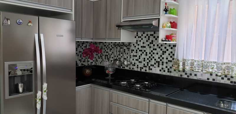 Conheça 4-min do imóvel - Vende linda, espaçosa e aconchegante casa térrea com jardim de inverno e churrasqueira no bairro Olímpico em São Caetano do Sul. - MTCA30001 - 3 4-min - 3