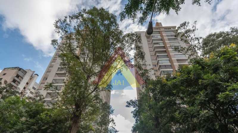 FACHADA - 33