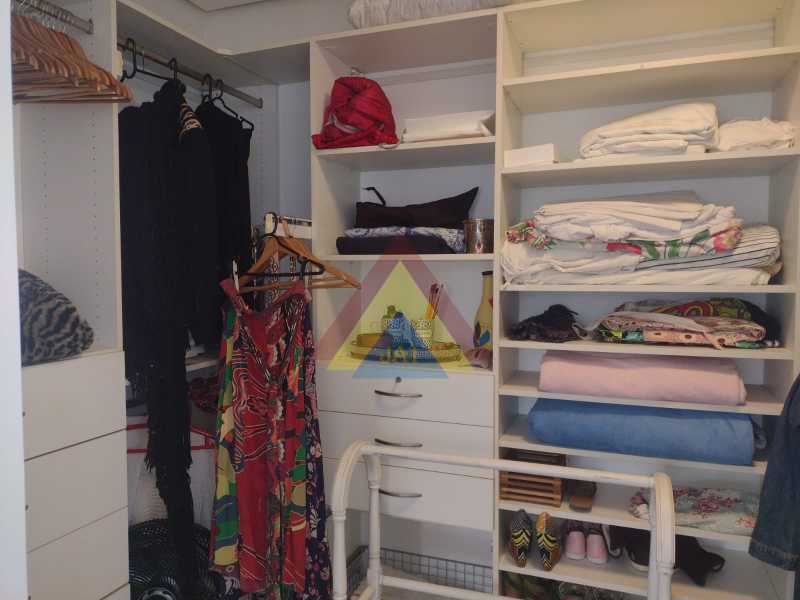 Conheça CLOSET do imóvel - Cobertura 1 quarto à venda Condomínio Edifício Tribeca - Vila Andrade, São Paulo - R$ 2.300.000 - BTCO10001 - 17 CLOSET - 17