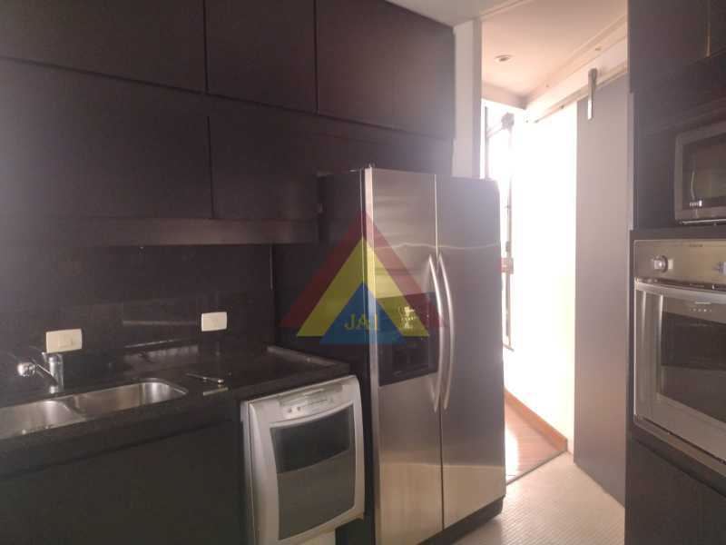 Conheça COZINHA do imóvel - Cobertura 1 quarto à venda Condomínio Edifício Tribeca - Vila Andrade, São Paulo - R$ 2.300.000 - BTCO10001 - 4 COZINHA - 4