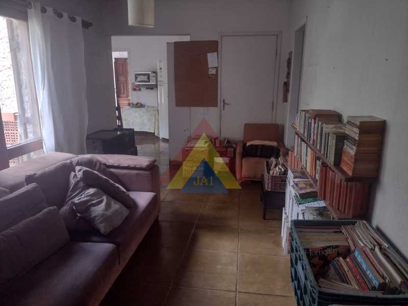 SALA - 10