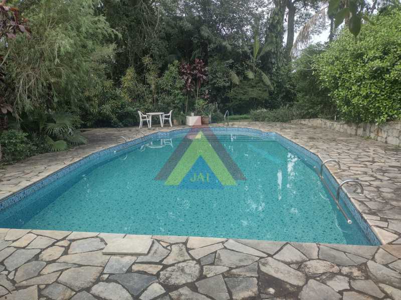 PISCINA - 47