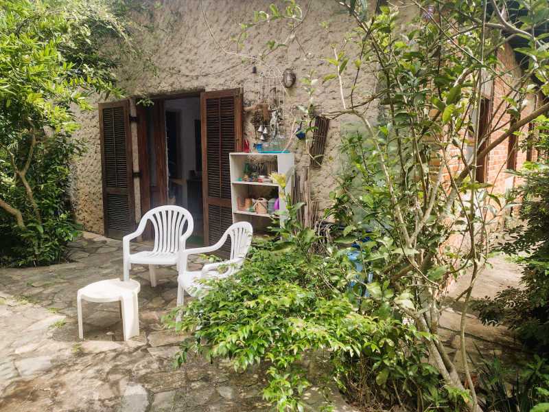 OPORTUNIDADE ÚNICA - Casa em Condomínio para venda e aluguel Rua das Camélias, Chácara Vale do Rio Cotia, Carapicuíba - R$ 1.750.000 - BTCN40003