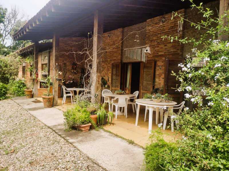 OPORTUNIDADE ÚNICA - Casa em Condomínio para venda e aluguel Rua das Camélias, Chácara Vale do Rio Cotia, Carapicuíba - R$ 1.750.000 - BTCN40003