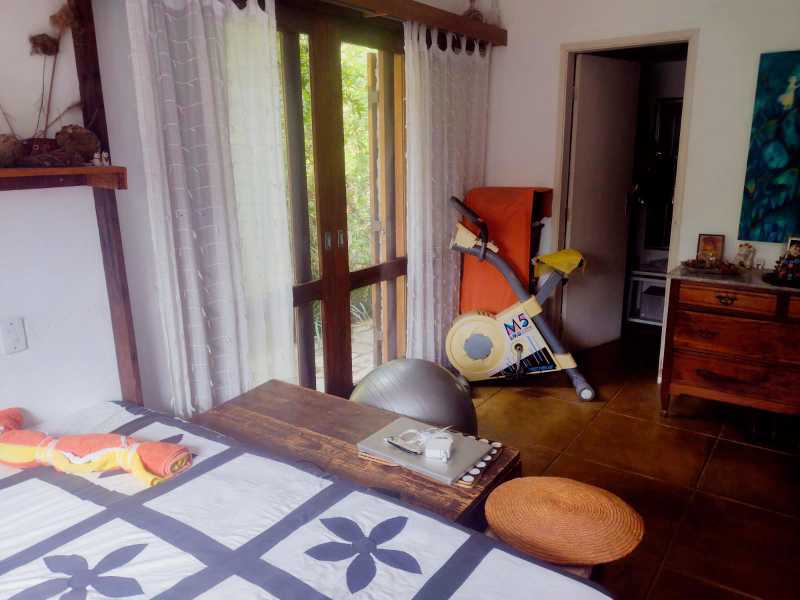 OPORTUNIDADE ÚNICA - Casa em Condomínio para venda e aluguel Rua das Camélias, Chácara Vale do Rio Cotia, Carapicuíba - R$ 1.750.000 - BTCN40003