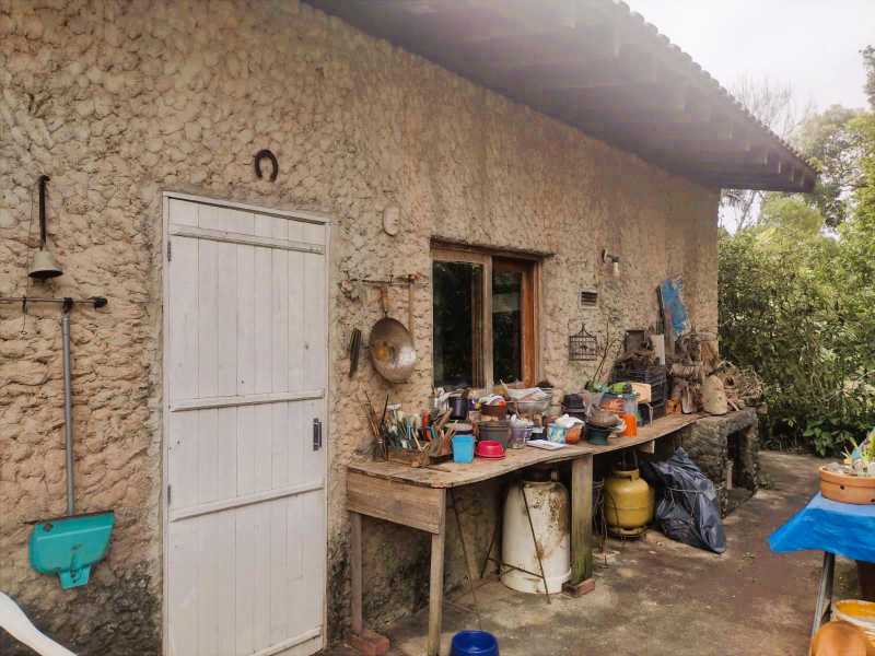 OPORTUNIDADE ÚNICA - Casa em Condomínio para venda e aluguel Rua das Camélias, Chácara Vale do Rio Cotia, Carapicuíba - R$ 1.750.000 - BTCN40003