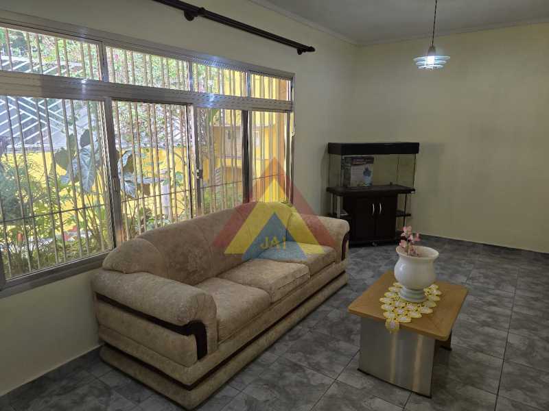 Conheça SALA DE ESTAR do imóvel - Casa à venda Rua Silvestre Rodrigues, Jardim Germânia, São Paulo - R$ 950.000 - BTCA30010 - 2 SALA DE ESTAR - 2