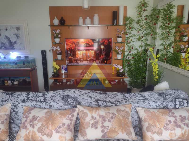 Conheça SALA PRIMEIRO PISO do imóvel - Cobertura à venda Estrada São Francisco, Parque Taboão, Taboão da Serra - R$ 860.000 - BTCO30009 - 5 SALA PRIMEIRO PISO - 5