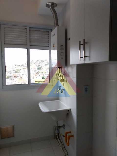 ÁREA DE SERVIÇO - 18
