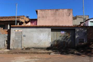 Casa 1 quarto à venda Presépio, Campos Gerais - R$ 150.000 - MTCA10003