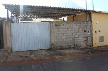 Casa para alugar Cidade Nova, Campos Gerais - R$ 900 - MTCA00095